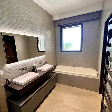 Vue « golf St Tropez » Villa