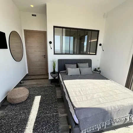 Vue « golf St Tropez » Villa Les Issambres