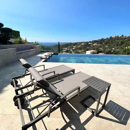 Villa Vue « golf St Tropez » Les Issambres