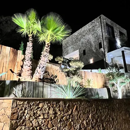 Villa Vue « golf St Tropez » *