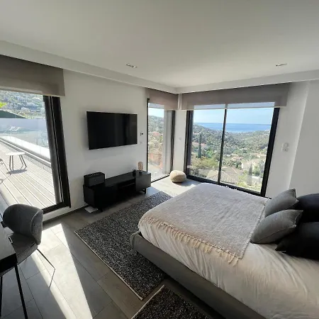Vue « golf St Tropez » Villa