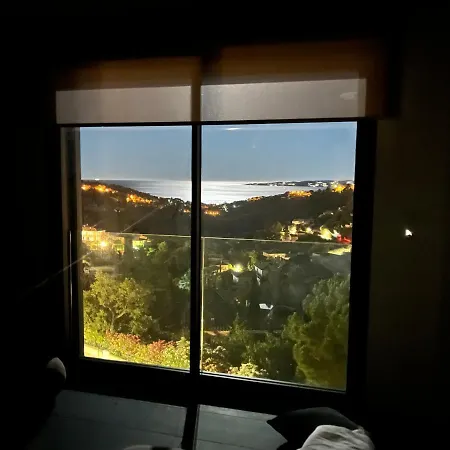 Vue « golf St Tropez » * Les Issambres