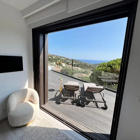 Vue « golf St Tropez »
